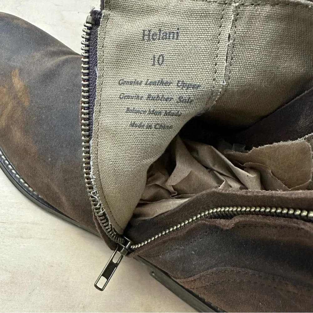 Aston Grey boot